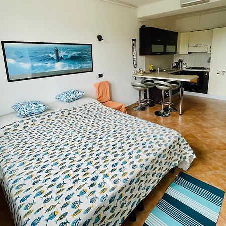 Piccola Navetta Apartment Diano San Pietro Luaran gambar