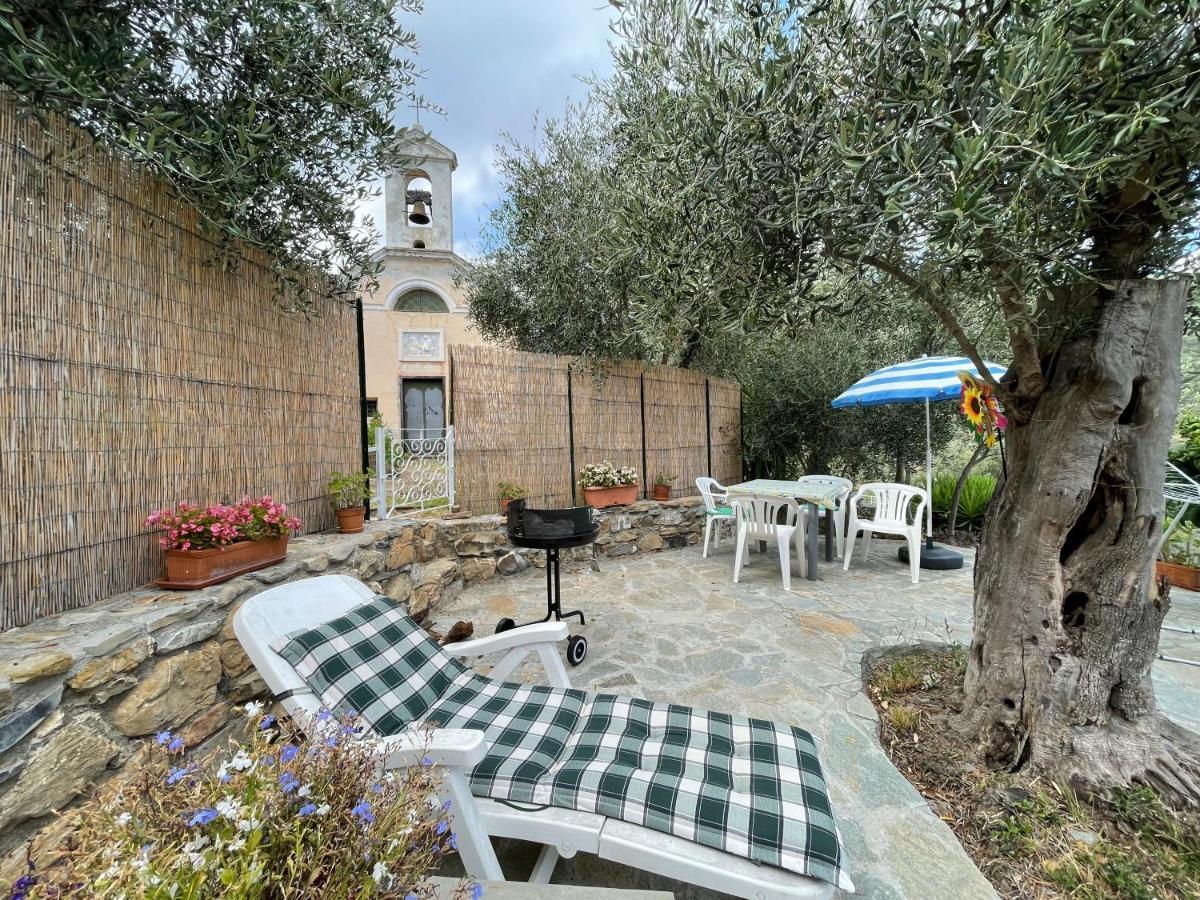 Piccola Navetta Apartment Diano San Pietro Luaran gambar