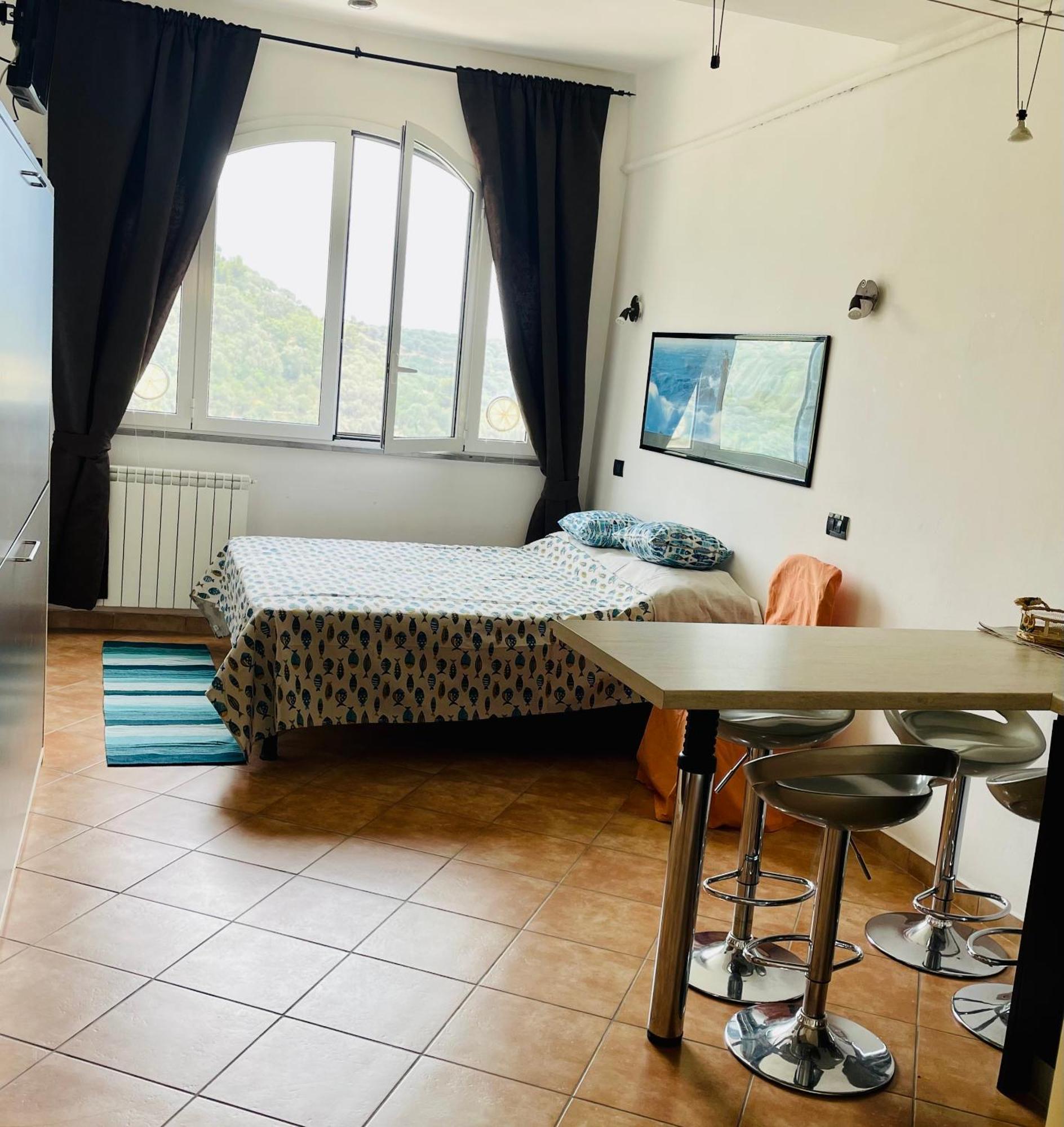 Piccola Navetta Apartment Diano San Pietro Luaran gambar
